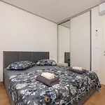 Hope Apartman *