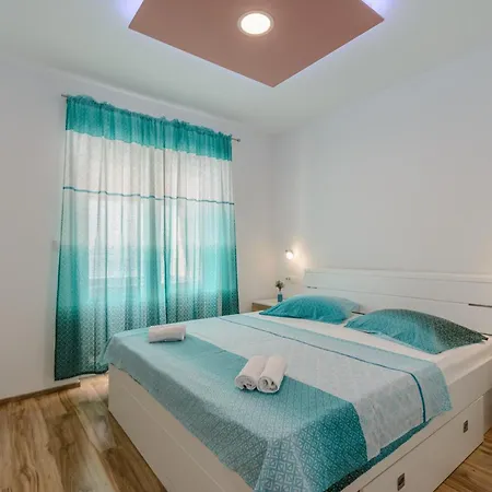 Hope Apartment *