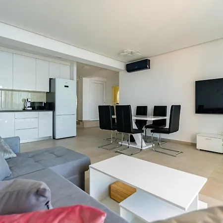 Hope Apartment Dugi Rat
